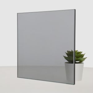 Gelaagd grijs glas 44.2 (1x grijs glas 4 mm, 1x helder glas 4 mm)